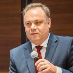 RCA, paradoxul românesc: Peste jumătate au „9 și 10” la volan, dar dezastru