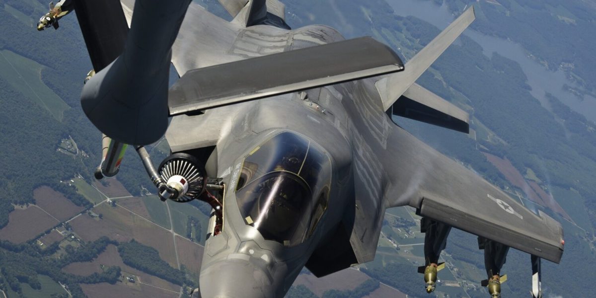 Portugalia avertizează asupra folosirii bazei din Azore de către avioanele americane cu condiția evitării infrastructurii civile din Iran