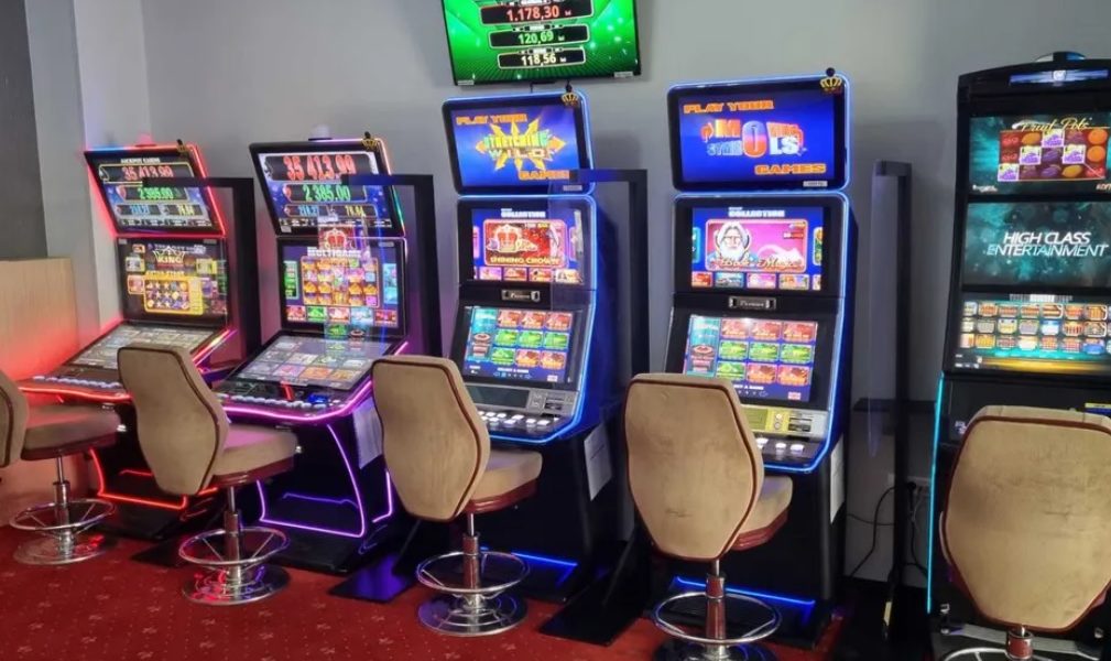 Un oraș din România interzice jocurile de noroc: unde se extind restricțiile?