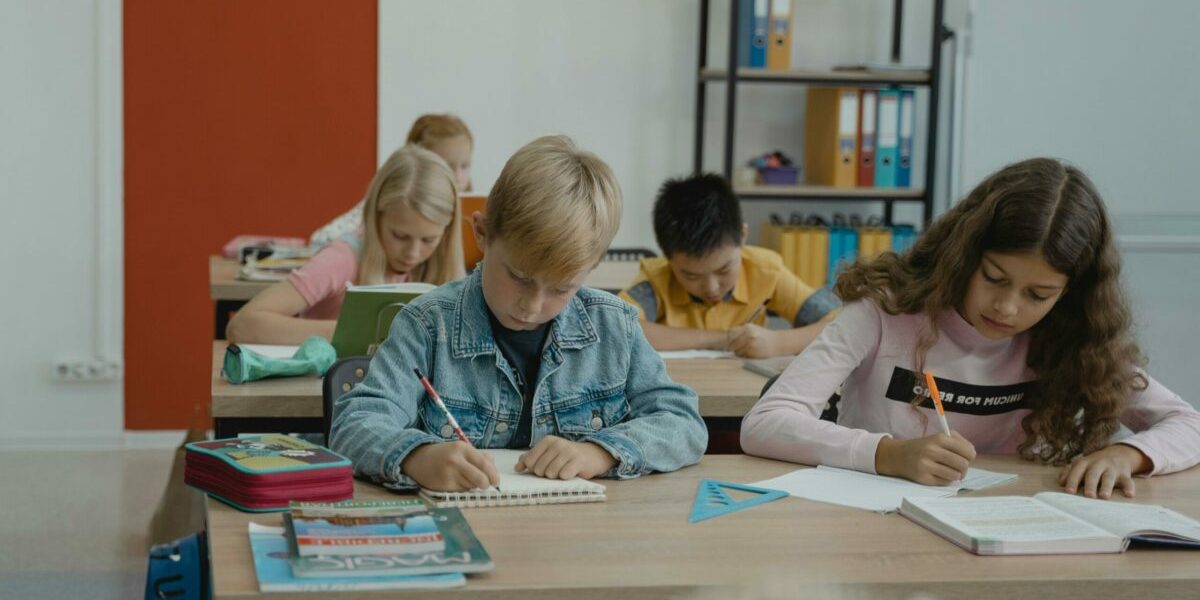 Profesorii pot concura din nou: Educația, deblocată după luni de zile