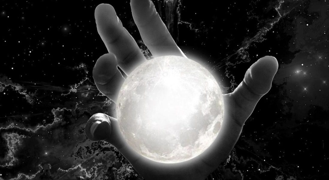 Cum îți sabotezi iubirea? Horoscopul negru dezvăluie ce greșeli faci