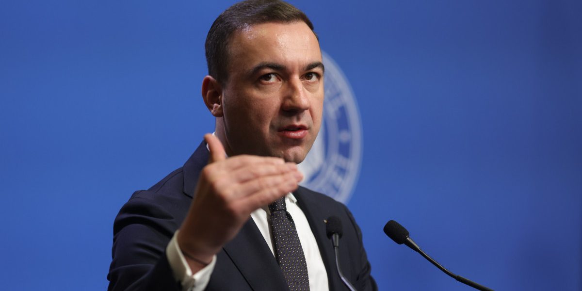 Ivan, atac dur la Oana Gheorghiu: Listarea companiilor, inutilă pentru producție