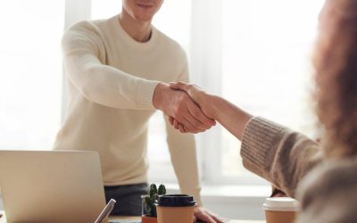 După cât timp ești OBLIGAT să primești salariu mai mare