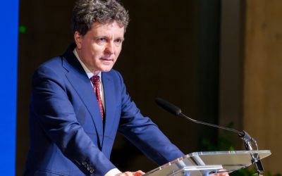 Nicușor Dan: Politicienii ascultă votanții, nu experții. Dezastru pentru economie