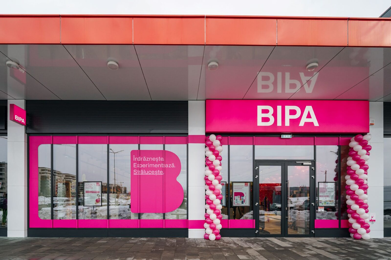 Rețeaua BIPA își extinde rapid prezența în România După deschiderea a două magazine anul acesta, unul în București, în Mega Mall, și celălalt în Chiajna, în cadrul unui parc de retail, BIPA își continuă planurile de expansiune