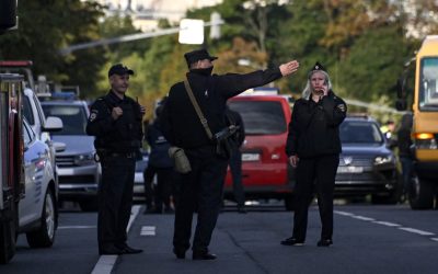 Polițiști suspendați după atacul din Kiev: Au fugit și au lăsat o victimă