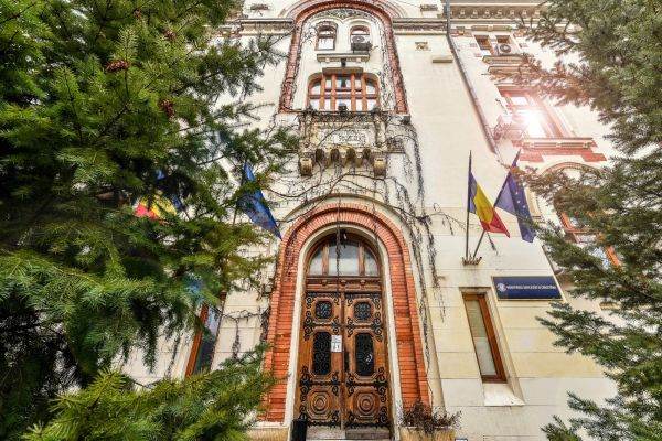 Ministerul Educației, cu peste jumătate din fondurile PNRR