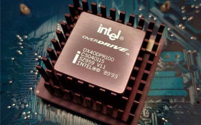 TradeVille: Intel, profituri mari și previziuni optimiste pentru viitor