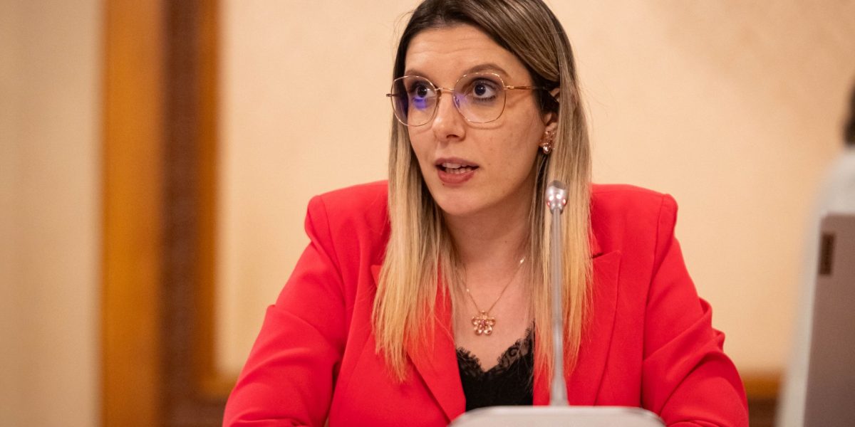 Circ, populism și derută: spectacolul politic din România