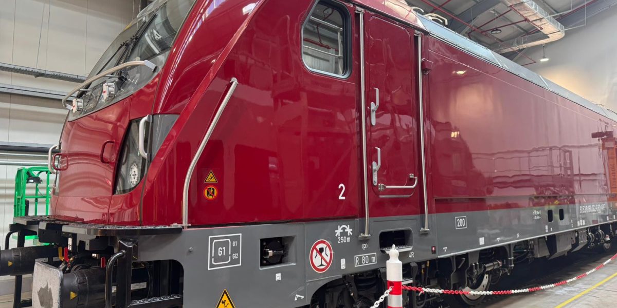 Locomotiva electrică de mare viteză a ajuns în România. Ce rute vor deservi trenurile moderne