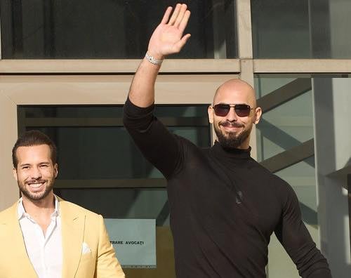 Tribunalul București a dispus ridicarea măsurii controlului judiciar impus pe numele influencerului Andrew Tate Tribunalul București a decis să ridice măsura controlului judiciar aplicată lui ANDREW TATE, cunoscutul influencer de pe rețelele sociale