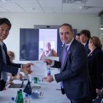 Partenerii externi, cu ochii pe România: Nazare avertizează privind criza politică