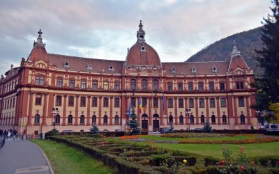 Clădirea-simbol din orașul X, în pericol seismic. Reabilitare cu bani de la Ministerul Dezvoltării