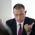 Bolojan, pus pe liber: „Ne pare rău că vă încurcăm”