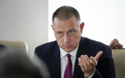 Bolojan, pus pe liber: „Ne pare rău că vă încurcăm”