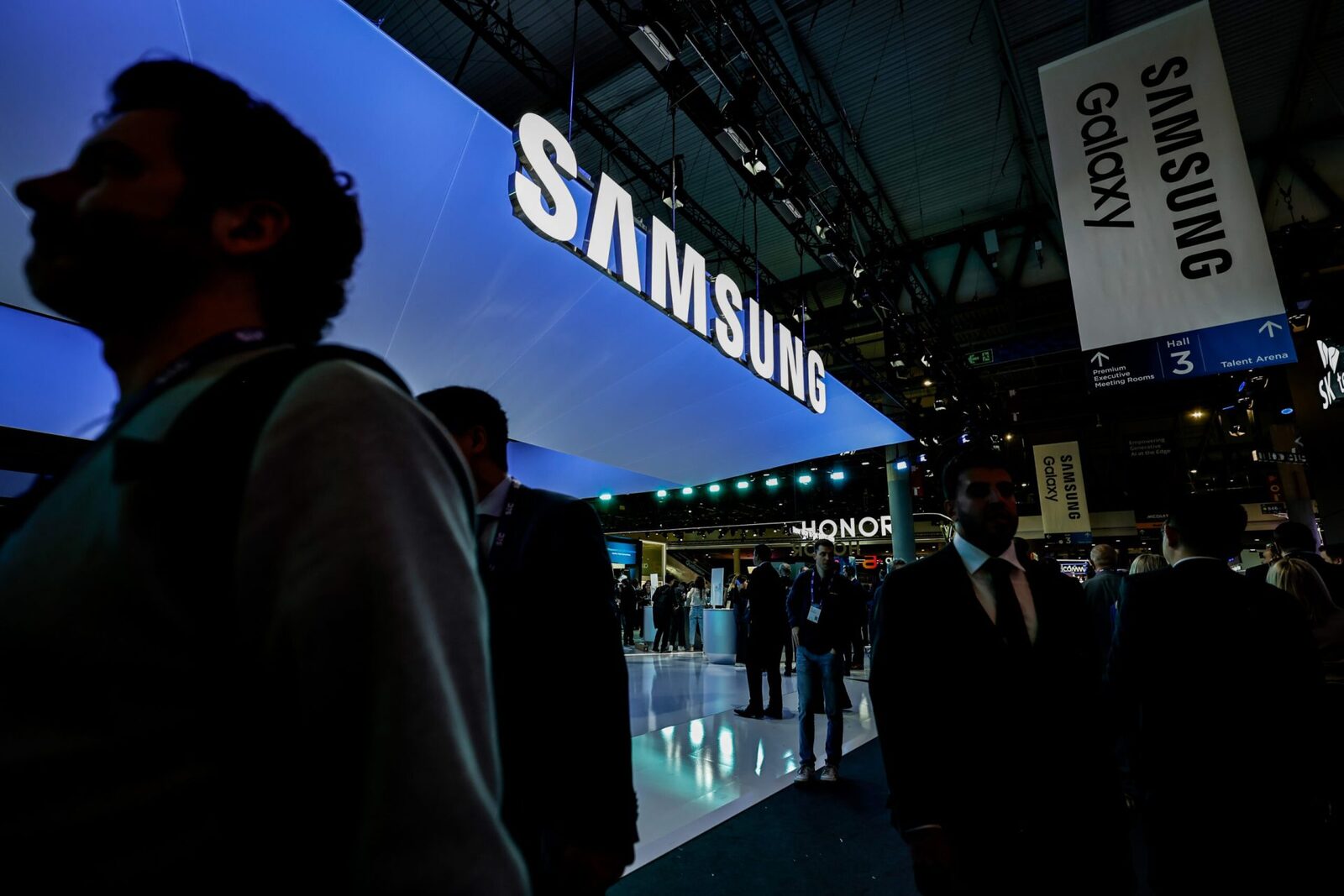 Samsung va renunța la aplicația de mesagerie proprie pentru utilizatorii săi din cauza unor probleme legate de compatibilitate și de experiența utilizatorilor