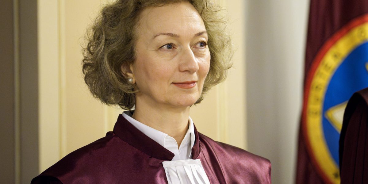 CCR, părăsită de judecători în timpul ședinței: Explicațiile SIMINEI TĂNĂSESCU