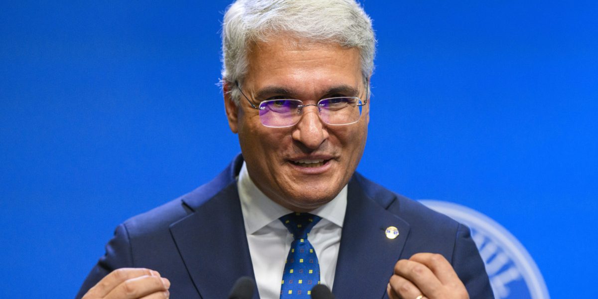 Reforma, nu TikTok: Cineva trebuie să muncească, nu să apară la TV!