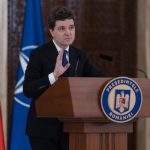 Cât de des văd copiii lui Nicușor Dan filme? Răspunsul surprinzător