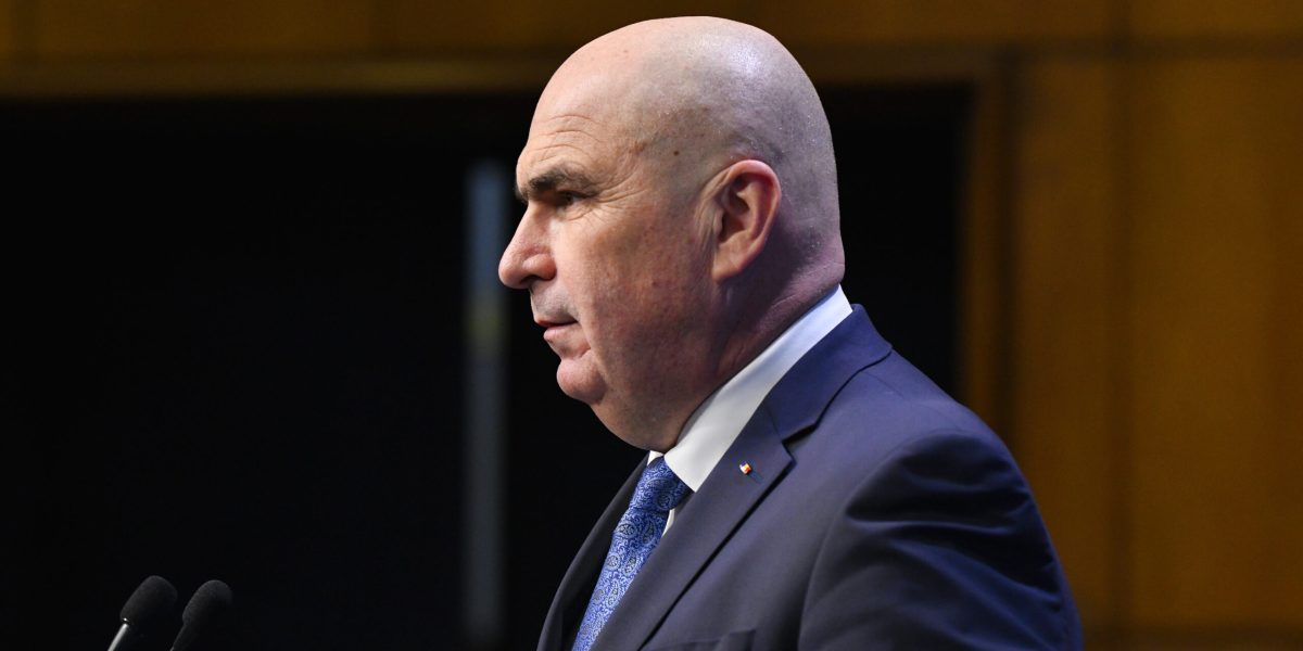 Bolojan tranșează: Nu demisionez! Decizia care a stârnit valuri