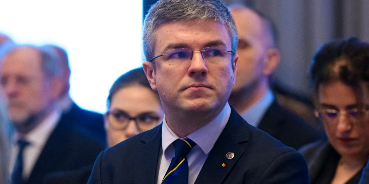 Persoanele rămase fără salariu la Șantierul Naval Mangalia pot primi restanțe de Paști