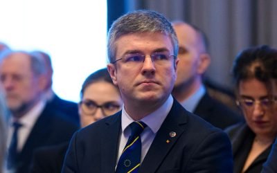 Zuruișul situației financiare de la Șantierul Naval Mangalia Irineu Darău a transmis că situația de pe șantierul naval din Mangalia s-a deteriorat în mod continuu de-a lungul anilor, ajungând în stadiul de insolvență