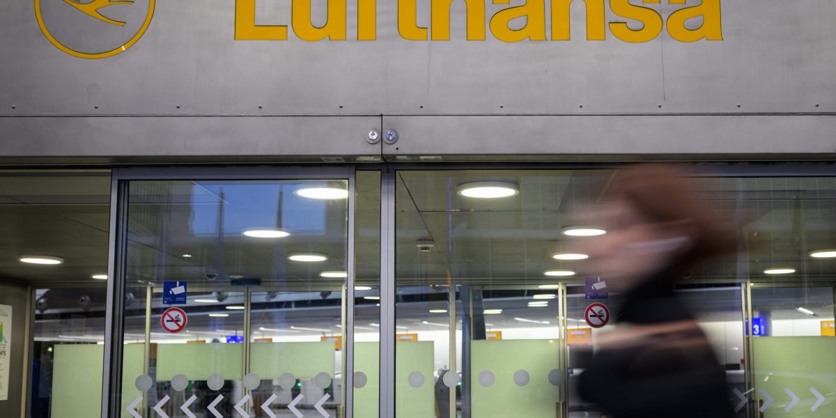 MAE atenționează: Grevele din Germania afectează zborurile. Atenție la călătorii!