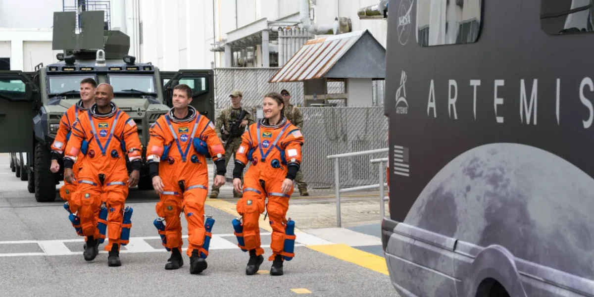 Cum afectează zborul în spațiu sănătatea umană: impactul pe termen lung