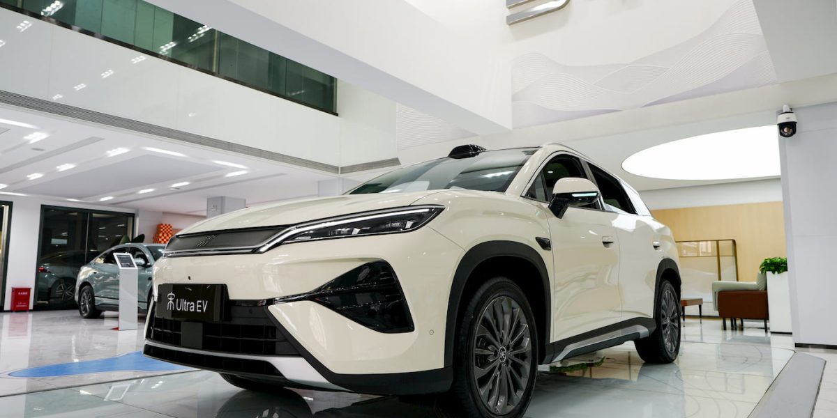 Mașină electrică sub 19.000 de euro: se încarcă în doar 5 minute!