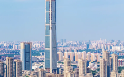 Gigantul din China, gata: Zgârie-norul după 18 ani!