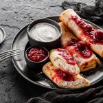 Clătite pufoase la cuptor: Rețeta rapidă cu brânză, un deliciu