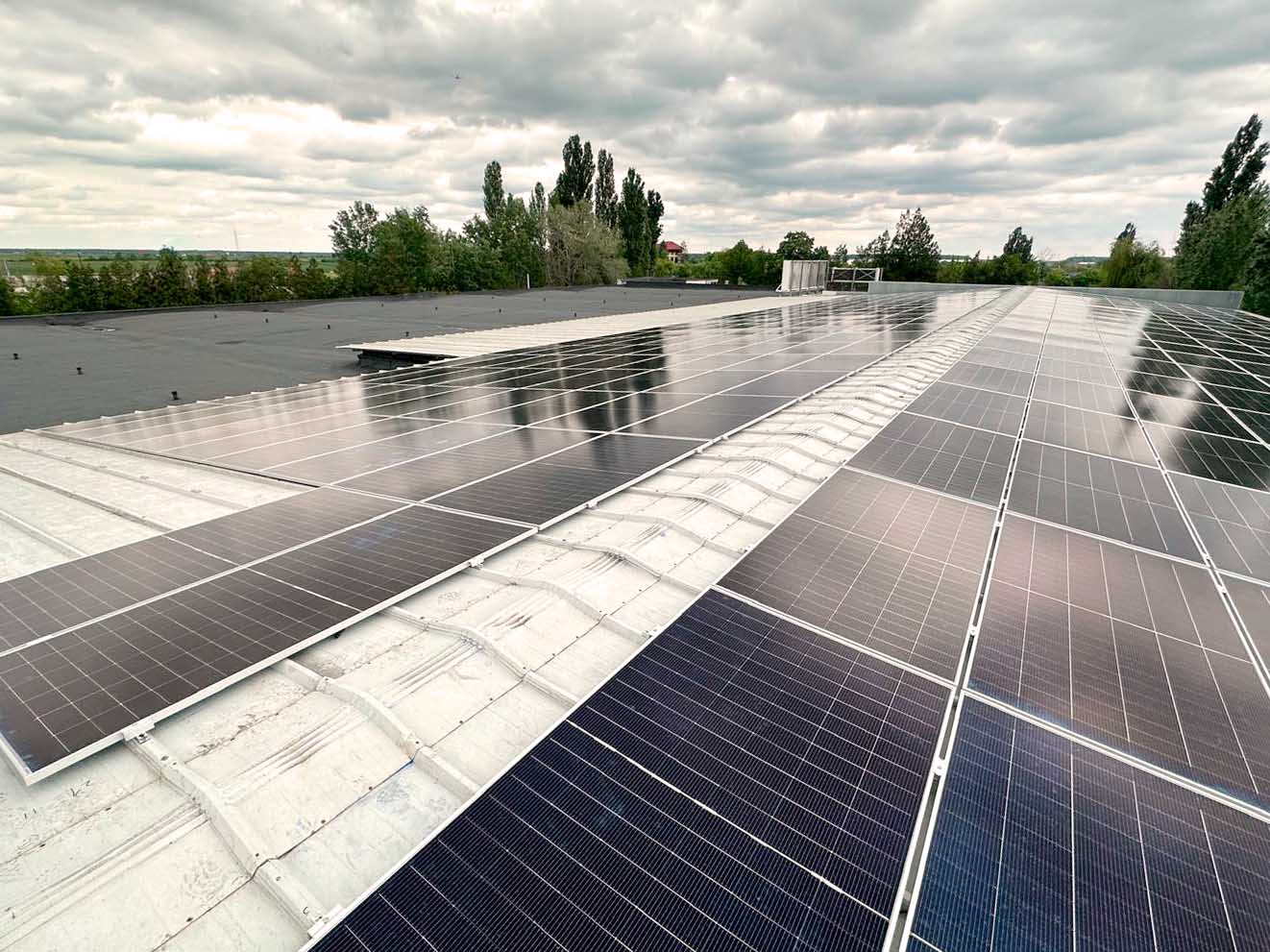 Greenvolt Group, companie cu operațiuni globale în sectorul energiei, a anunțat rezultate financiare pentru anul 2025, înregistrând o creștere semnificativă a veniturilor, cu ajuns la 777 milioane de euro, și atingerea unui nivel record al EBITDA, de 207,8 milioane de euro