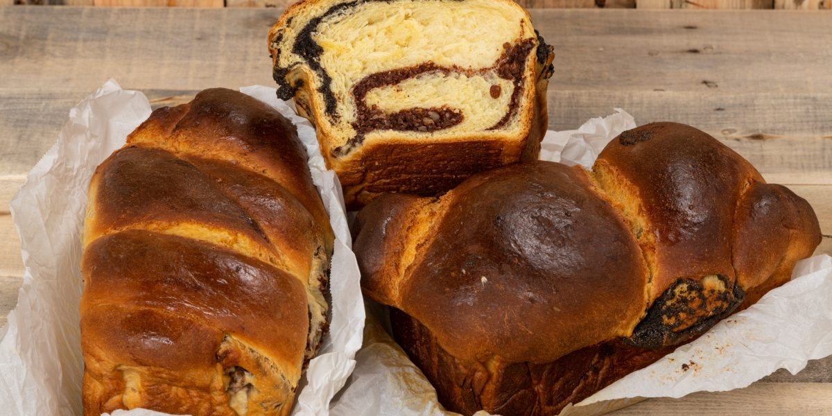 Cum prelungești prospețimea cozonacului: trucul simplu, testat!