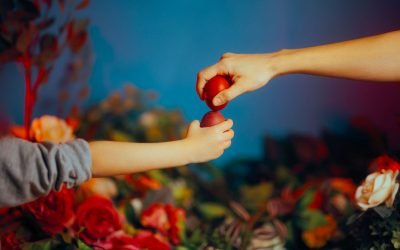 De ce ciocnim ouă roșii de Paște? Semnificația acestui ritual străvechi