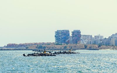 Săptămâna Mare începe cu temperaturi de 20 de grade Celsius la malul mării, semnalând startul sezonului estival în stațiunile turistice de pe litoralul românesc