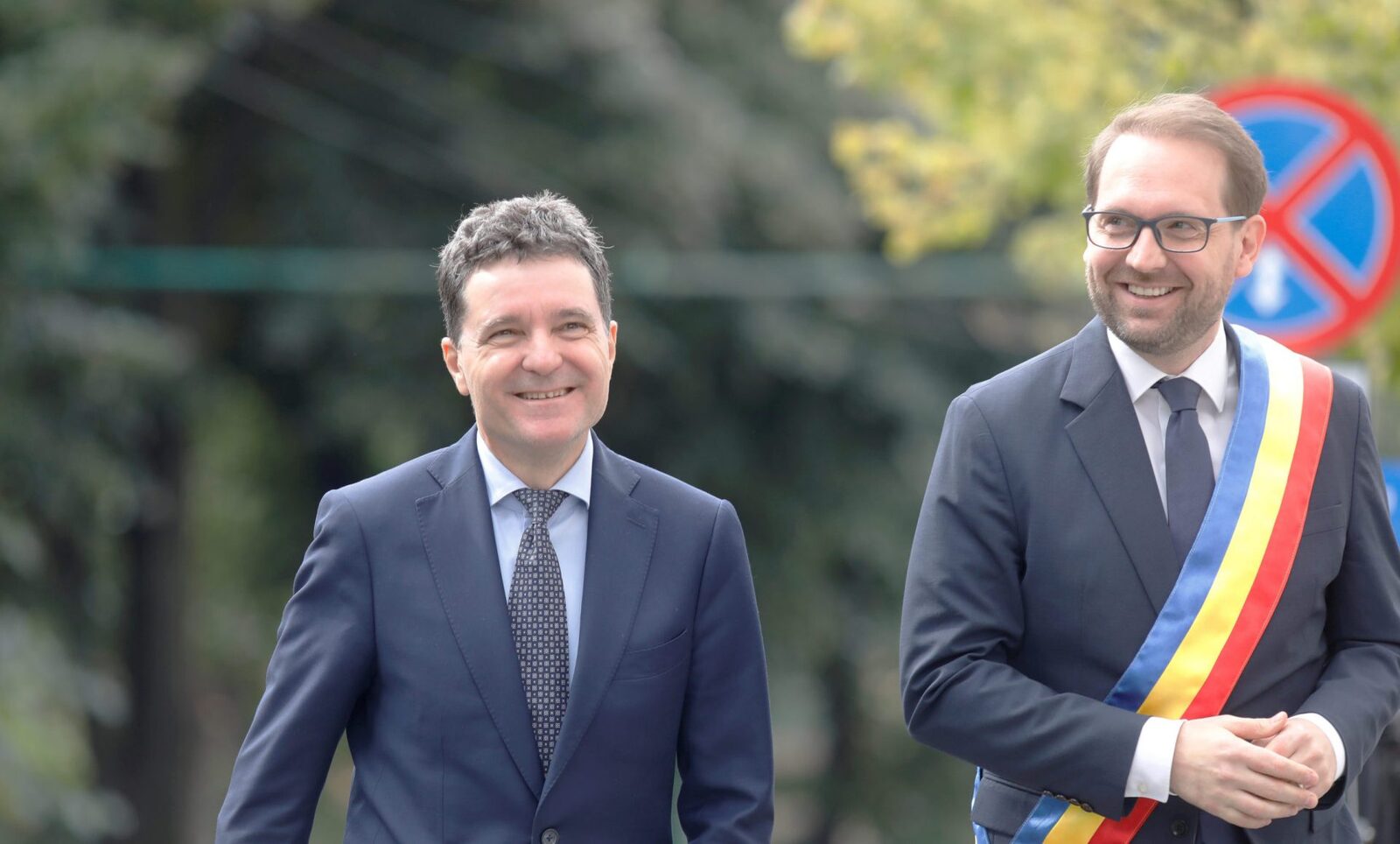 Uniunea Salvați România, relații bune cu Iohannis: Ce face PSD la 20 aprilie