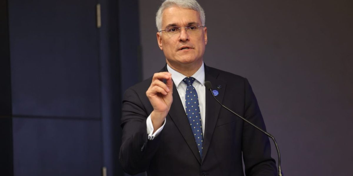 Ancheta europeană pe microbuzele electrice din România, anunță Dragoș Pîslaru