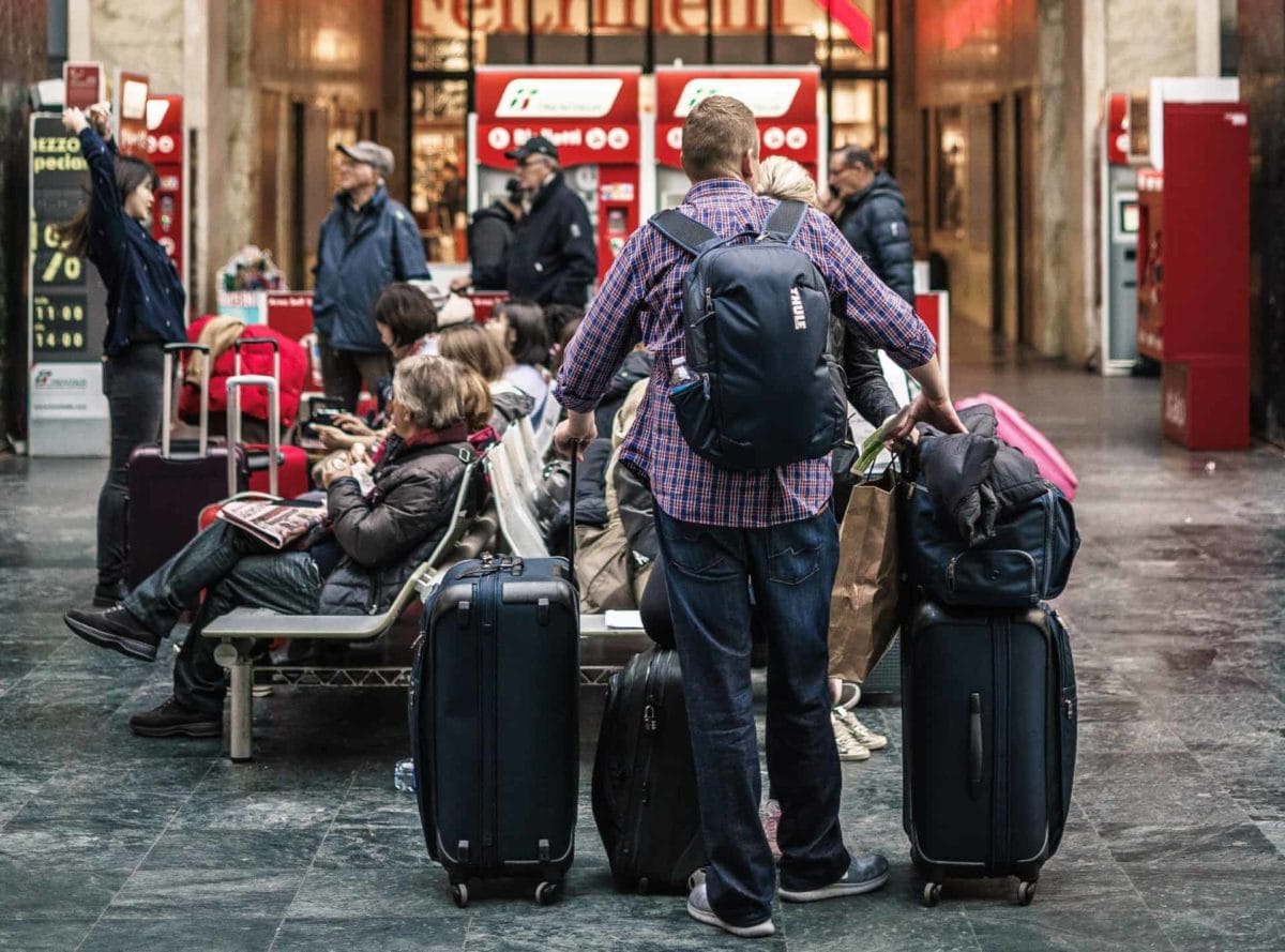 Spania, start pentru regularizarea a jumătate de milion de imigranți