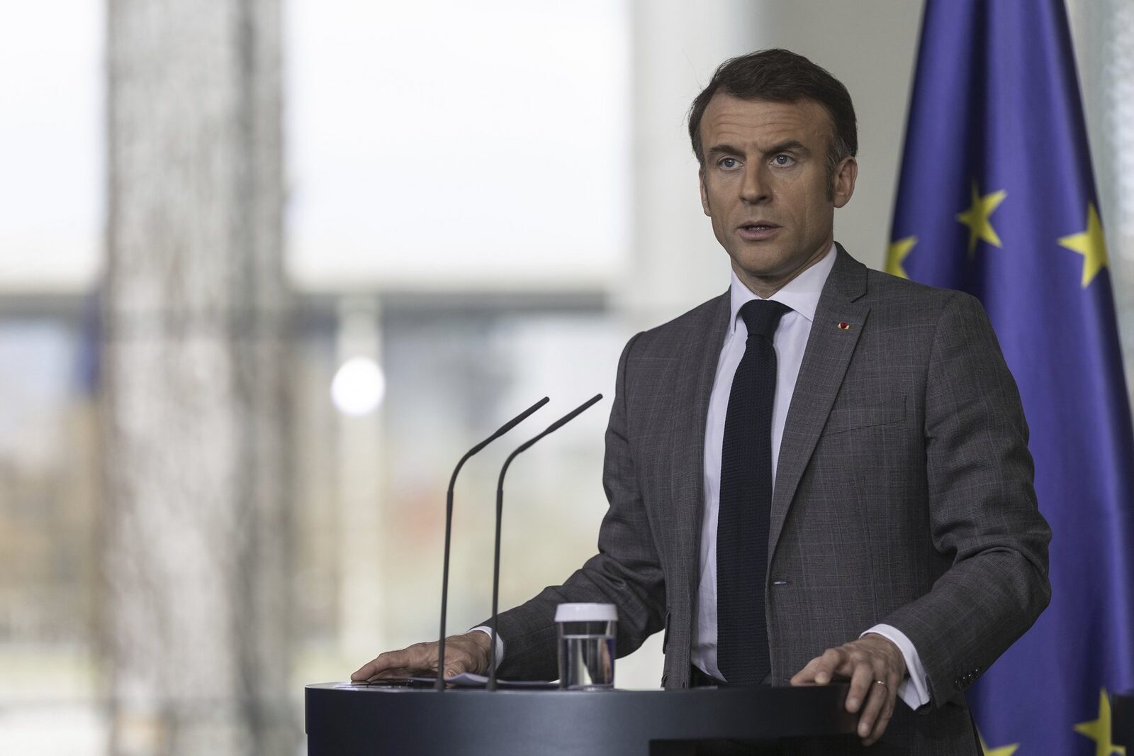 Macron cere Teheranului să profite de medierea Pakistanului pentru detensionare