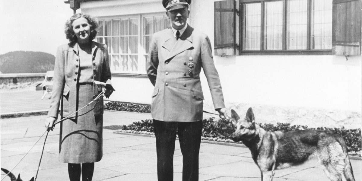 Hitler și Eva Braun: Nunta din buncăr, apoi sinuciderea!