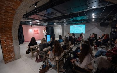 Enroush și Medicover România lansează RED Society, primul program din România dedicat sănătății feminine Una din cinci tinere din Europa se confruntă cu sărăcia menstruală, o realitate care capătă tot mai multă atenție în rândul societății