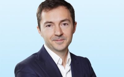 Numărul persoanelor care dețin o locuință în zonele urbane din România a înregistrat o scădere semnificativă recent, ajungând la 70,5% în 2026, față de 73% în anul precedent