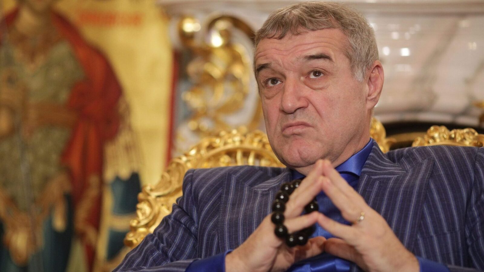 Becali, prins „în păcat” de Paște: Amendă și permis suspendat 90 de zile