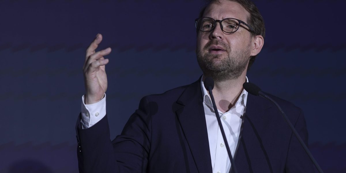 FRITZ, despre „înțelepciunea rusească” și suveraniștii: „Dedicați României, nu Rusiei?”