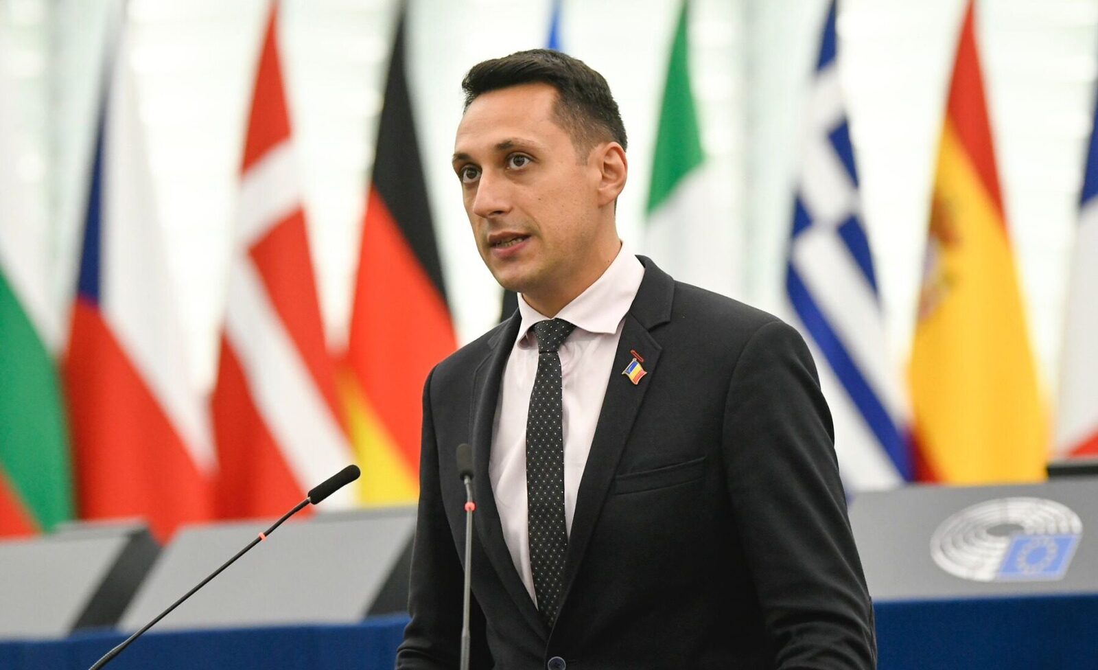 Vlad Gheorghe: „Reforma statului nu se mai poate”. Guvern minoritar, soluția?