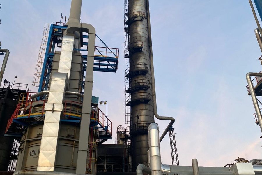 Ministrul Energiei, Bogdan Ivan, a anunțat oficial că rafinăria Petromidia și-a reluat activitatea, funcționând la capacitate maximă după finalizarea lucrărilor de mentenanță care au durat câteva luni