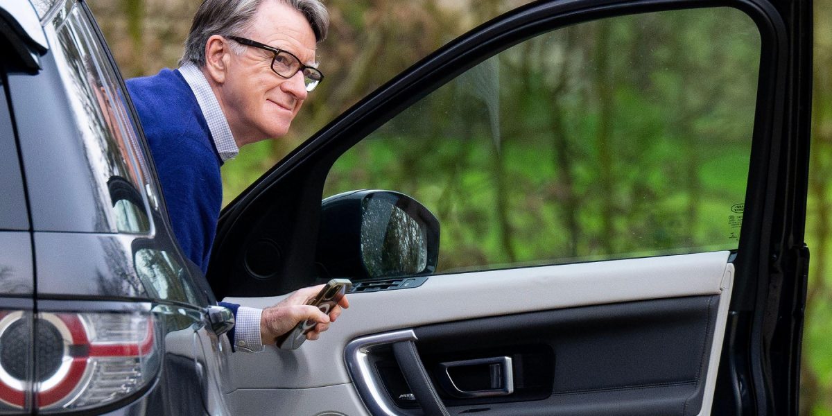 Mandelson, amendat pentru o „necesitate” fiziologică, face valuri