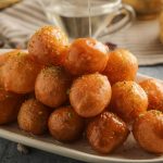 Loukoumades: Rețeta antică de gogoși, vedeta primelor Jocuri Olimpice, pas cu pas