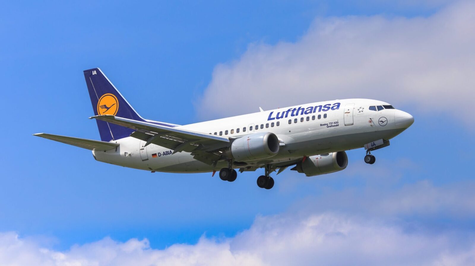 Lufthansa: Grevă pe 13 și 14 aprilie! Piloții germani, nemulțumiți de pensii