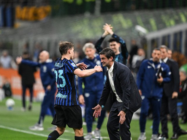 Amicalul dintre Inter Milano și AS Roma s-a încheiat cu scorul de 5-2 în favoarea echipei milaneze, într-un meci care a adus primul succes pentru trupa lui Cristi Chivu după trei etape